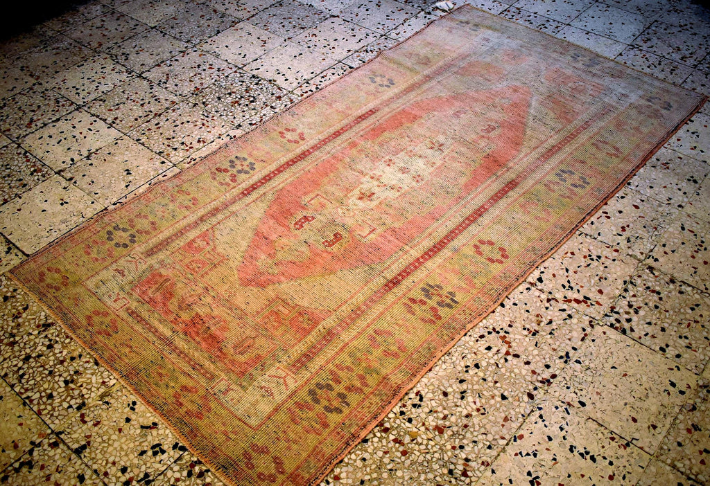 Turkish Runner Rug 6.62x3.34 ft  – Handwoven Wool Vintage Rug Close Up Texture