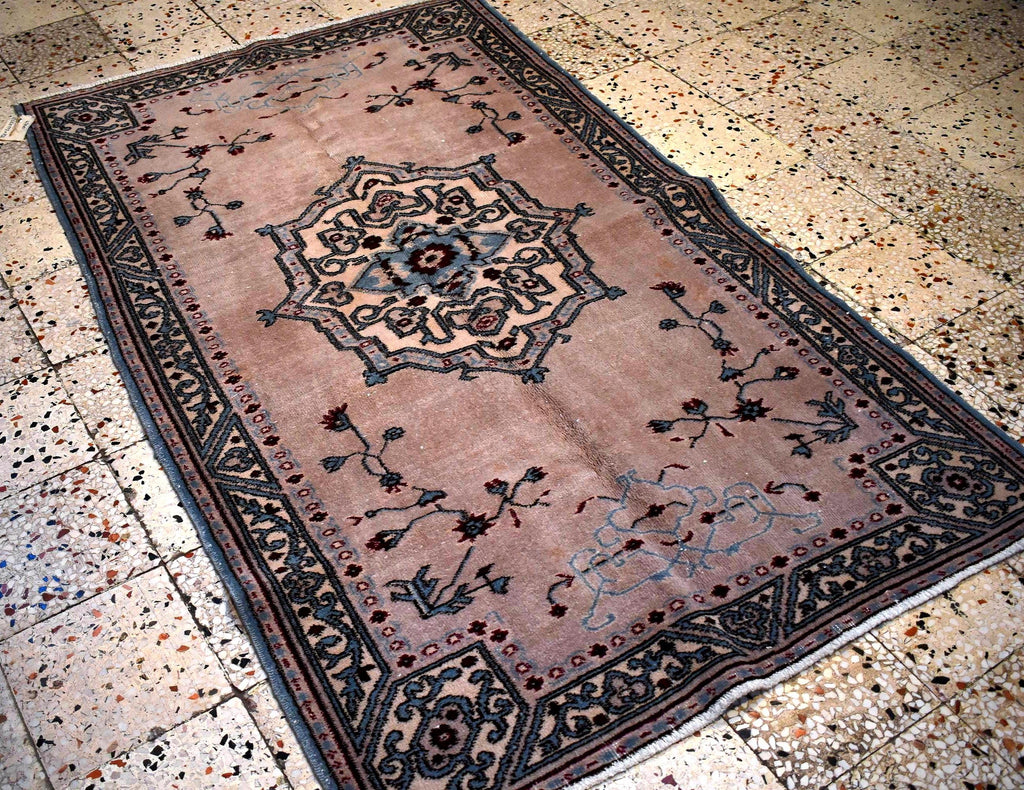Vintage Turkish Burdur Rug 6.56 x 3.87 ft, Handwoven 100% Wool Rug, Anatolian Area Rug, Small Runner Rug, One of a Kind Handmade Carpet